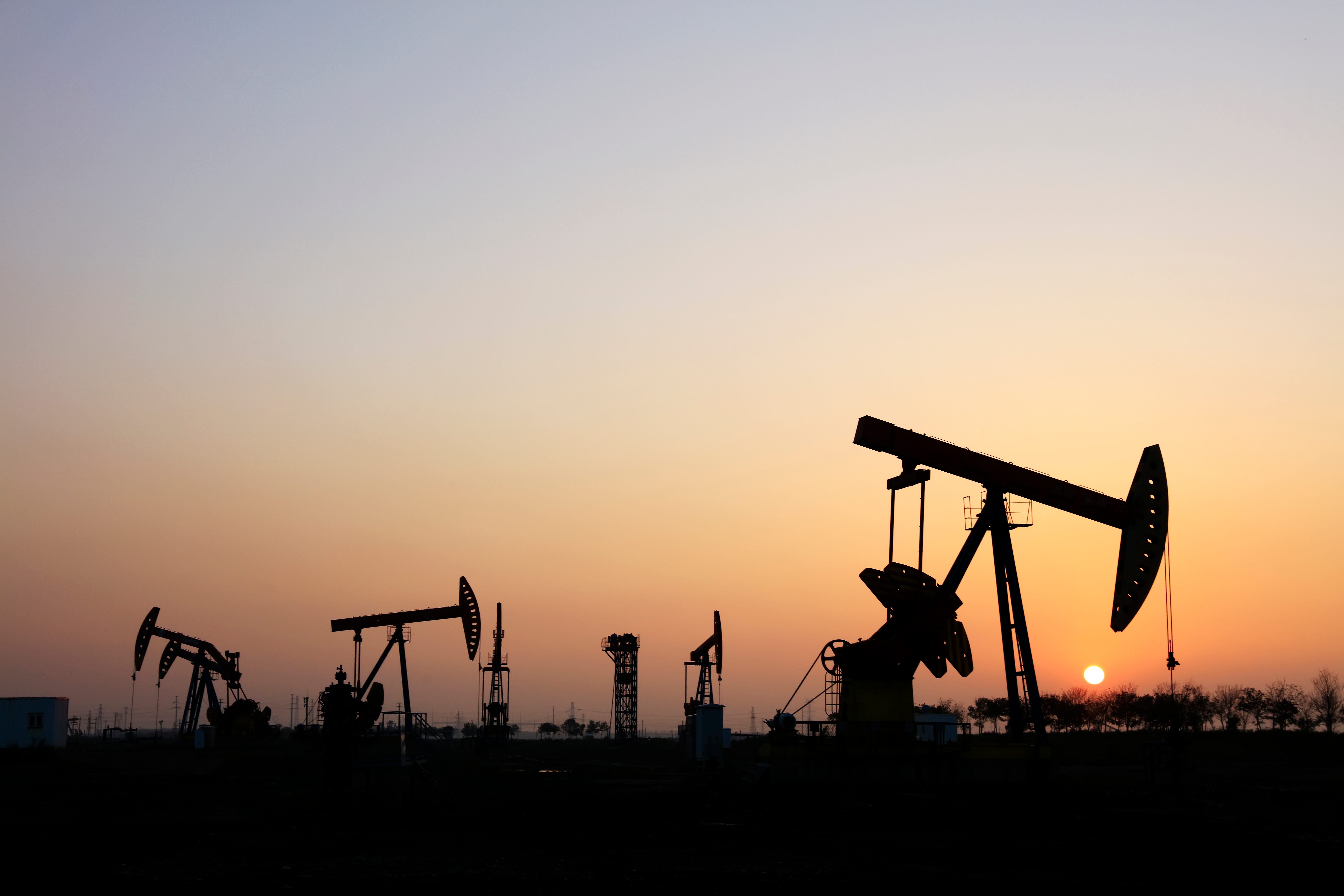 Training in the Oil Industry: A Strategic Issue Under Pressure
