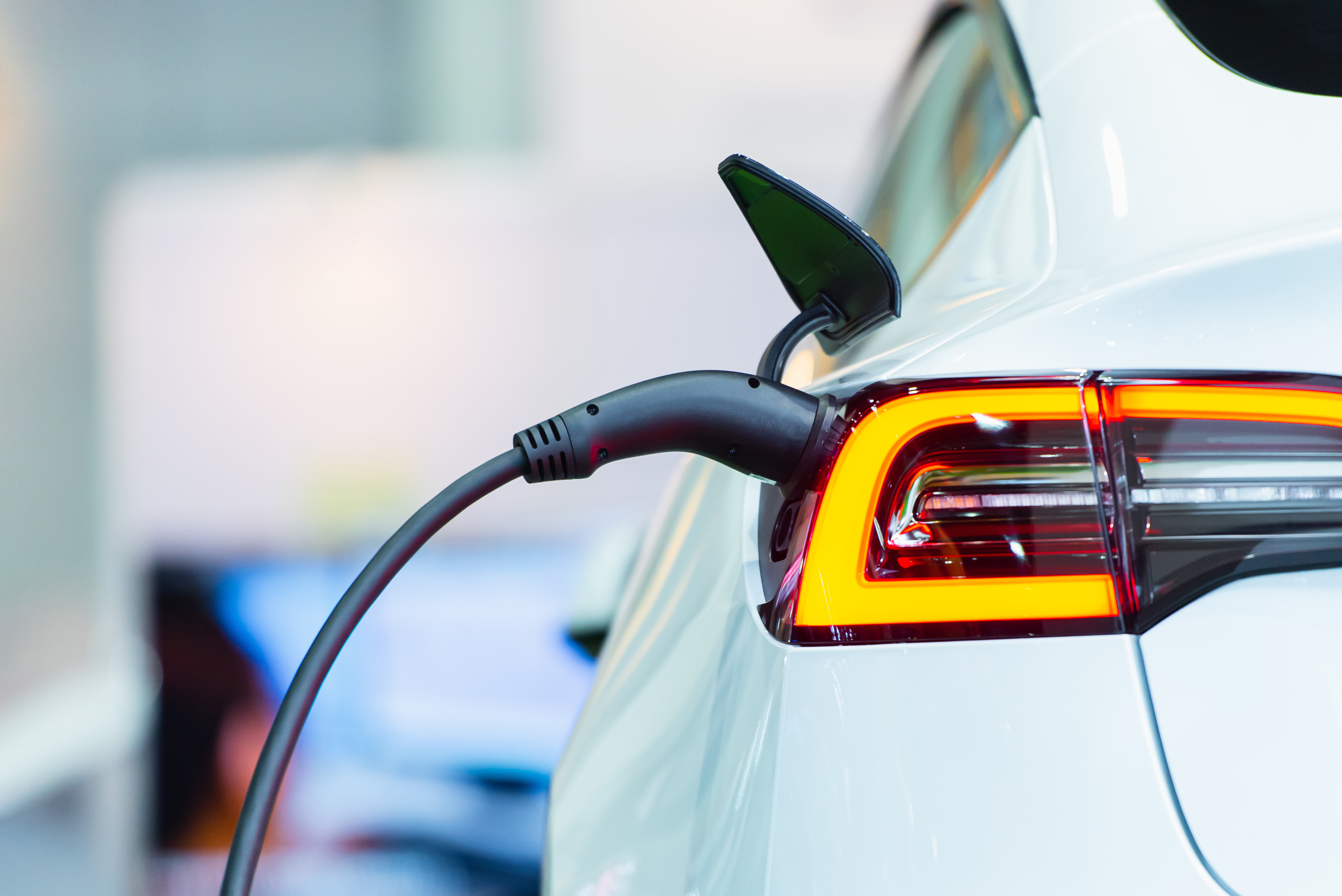 Transition électrique : les centres de formation automobile sont-ils prêts ?